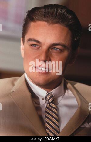 Original Film Titel: Fang mich, wenn du kannst. Englischer Titel: Fang mich, wenn du kannst. Regisseur: Steven Spielberg. Jahr: 2002. Stars: LEONARDO DICAPRIO. Quelle: DREAMWORKS/Album Stockfoto