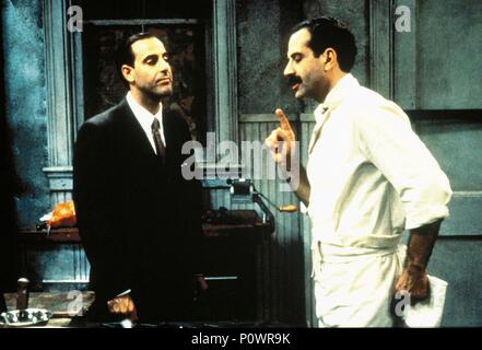 Original Film Titel: große Nacht. Englischer Titel: große Nacht. Regisseur: Stanley Tucci, Campbell Scott. Jahr: 1996. Stars: Tony Shalhoub; Stanley Tucci. Credit: TIMPANO/Album Stockfoto