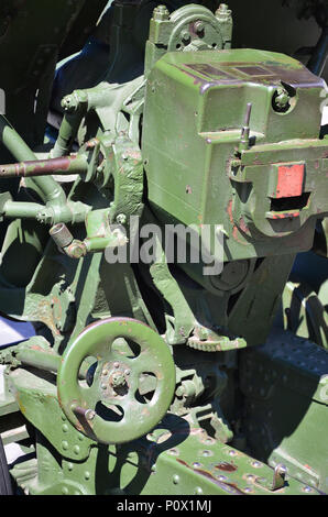 Eine close-up-Mechanismus eines tragbaren Waffen der Sowjetunion der Zweite Weltkrieg, in einem dunklen Grün lackiert Stockfoto