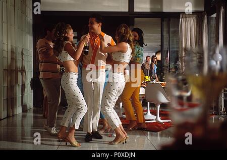 Original Film Titel: Fang mich, wenn du kannst. Englischer Titel: Fang mich, wenn du kannst. Regisseur: Steven Spielberg. Jahr: 2002. Stars: LEONARDO DICAPRIO. Quelle: DREAMWORKS/COOPER, ANDREW/Album Stockfoto