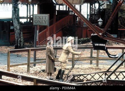 Original Film Titel: DER LILA ROSE VON KAIRO. Englischer Titel: THE PURPLE ROSE VON KAIRO. Regisseur: WOODY ALLEN. Jahr: 1985. Stars: JEFF DANIELS; Mia Farrow. Quelle: ORION BILDER / Album Stockfoto