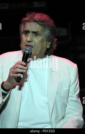 Hamburg, Deutschland. 08 Juni, 2018. La Notte Italiana - Die großen italienischen schlageraftert auf der seabird Bregenz am 08.06.2018 mit Toto Cutugno | Verwendung der weltweiten Kredit: dpa/Alamy leben Nachrichten Stockfoto