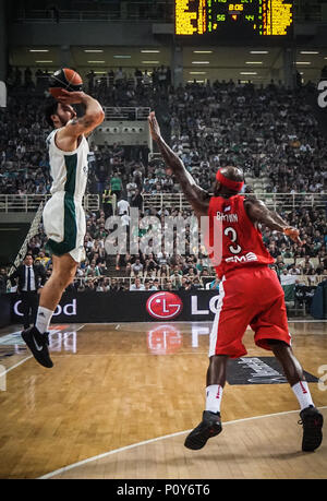 Mike James von Panathinaikos Superfoods während der griechischen Meisterschaft Playoffs finale Spiel 3 zwischen Superfoods Panathinaikos und Olympiakos Piräus Piräus. (Endstand 73-58) Stockfoto