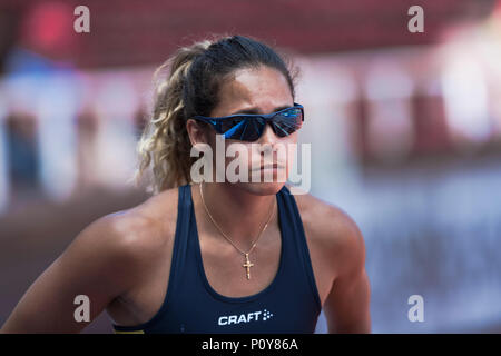 Stockholm, Schweden. 10 Jun, 2018. Frau Pole Vault mit Angelica Bengtsson (SWE) in Diamond League während der Bauhaus Event auf der olympischen Arena Stockholm Stadion bei heißem Wetter. Quelle: Stefan Holm/Alamy leben Nachrichten Stockfoto