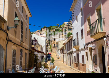 Capdepera - historisches Dorf in der wunderschönen Landschaft von Mallorca, Spanien Stockfoto