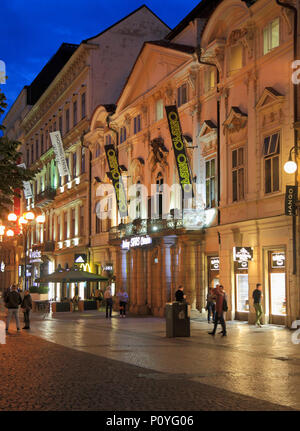 Tschechische Republik, Prag, Na Prikope, Casino, Nachtleben, Menschen, Stockfoto