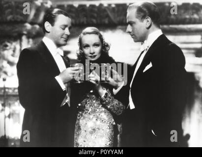 Original Film Titel: ENGEL. Englischer Titel: ENGEL. Regisseur: Ernst Lubitsch. Jahr: 1937. Stars: Marlene Dietrich; MELVYN DOUGLAS; Herbert Marshall. Quelle: Paramount Pictures/Album Stockfoto