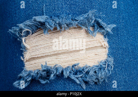 Perspektive und Detailansicht auf den abstrakten Raum der Leere Blue Denim, jeans Textur Hintergrund. Stockfoto