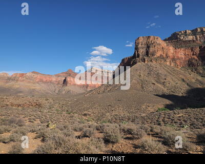 Die Tonto Trail zwischen Indian Garden Campground und Horn Creek im Grand Canyon National Park, Arizona. Stockfoto