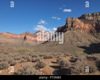 Die Tonto Trail zwischen Indian Garden Campground und Horn Creek im Grand Canyon National Park, Arizona. Stockfoto