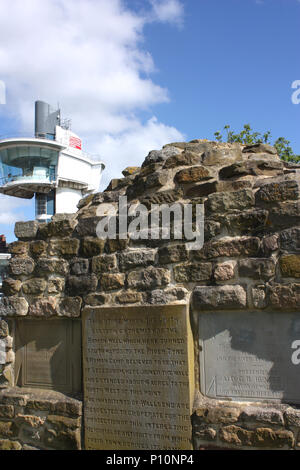 Abschnitt der Hadrian's Wall an Segedunum in Wallsend Stockfoto