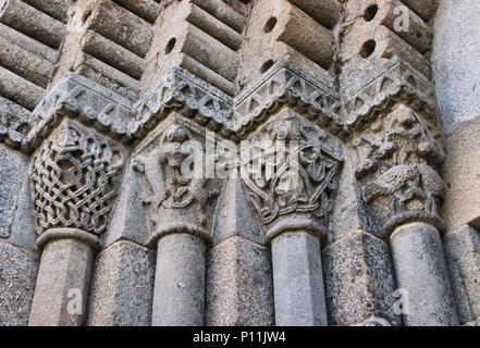 Detail der romanischen Kloster Sao Pedro de Ferreira in Pacos de Ferreira, nördlich von Portugal Stockfoto