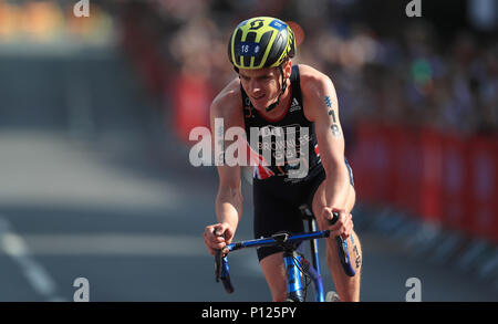 In Großbritannien Jonathan Brownlee im Rennen der Elite Männer während der 2018 ITU World Triathlon Series in Leeds. PRESS ASSOCIATION Foto. Bild Datum: Sonntag, den 10. Juni 2018. Siehe PA Geschichte TRIATHLON Leeds. Photo Credit: Mike Egerton/PA-Kabel Stockfoto