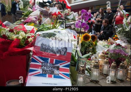 Harlow, Essex, UK. 3. September 2016. Hunderte von Menschen an einem Marsch der Stille im Zentrum von Harlow, Essex, an. Der März, weitgehend aus Stockfoto