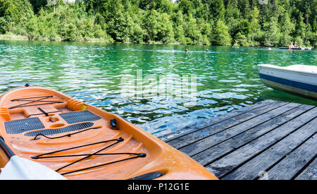 Boote auf crestasee oder Crestasee in Flims Schweiz Stockfoto