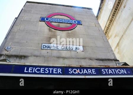 Leicester Square London U-Bahnstation, Charing Cross Road, London, UK Stockfoto