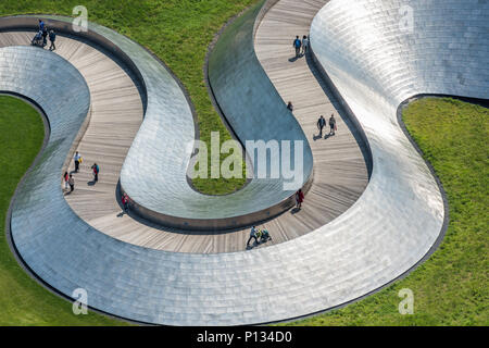 Luftaufnahme von BP Fußgängerbrücke in Millennium Park von Frank Gehry entworfenen Stockfoto