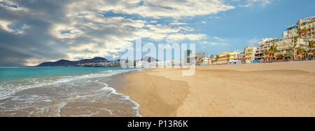 Panoramablick auf Strand in Las Palmas. Gran Canaria, Kanarische Inseln, Spanien Stockfoto