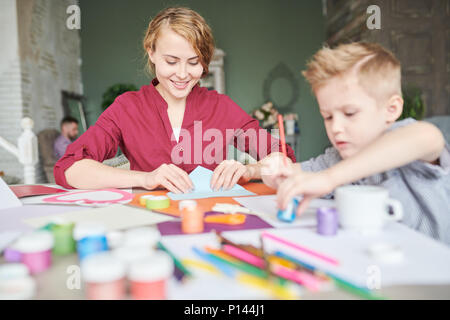 Das Geschenk für den Vatertag Stockfoto