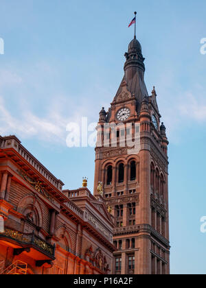 Pabst Theater und Rathaus Gebäude, Milwaukee, Wisconsin. Stockfoto