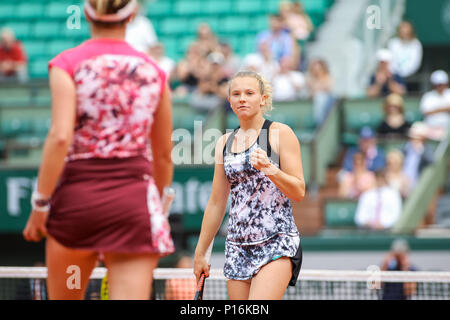 Katerina Siniakova (CZE), 10. Juni 2018 - Tennis: Katerina Siniakova der Tschechischen Republik während der Damen Doppel Finale der French Open Tennis Turnier gegen Makoto Ninomiya und Eri Hozumi Japans in den Roland Garros in Paris, Frankreich. (Foto von Lba) Stockfoto