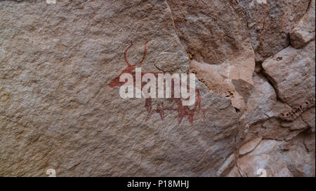 Felsmalereien und Petroglyphen in Tassili nAjjer Nationalpark in Algerien Stockfoto