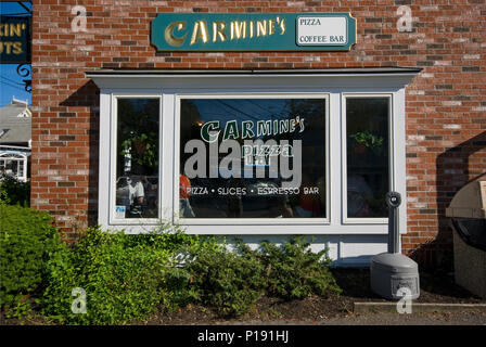 Carmine's Pizza und Kaffee Bar, Chatham, Barnstable County, Cape Cod, Massachusetts, USA Stockfoto