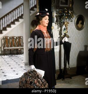 Original Film Titel: MARY POPPINS. Englischer Titel: MARY POPPINS. Regisseur: Robert Stevenson. Jahr: 1964. Stars: Julie Andrews. Credit: WALT DISNEY PRODUCTIONS/Album Stockfoto