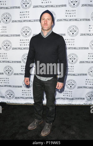 "Wellen der Liebe" Liebe Geldbeschaffer für einen Spaziergang auf dem Wasser surfen Therapie Organisation an der Annenberg Beach House mit: Scott Caan Wo: Los Angeles, Kalifornien, Vereinigte Staaten, wenn: 10. Mai 2018 Credit: Sheri Determan/WENN.com Stockfoto