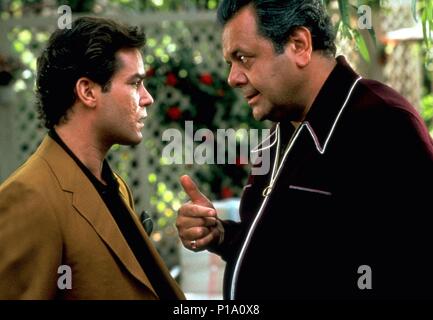 Original Film Titel: GOODFELLAS. Englischer Titel: GOODFELLAS. Regisseur: Martin Scorsese. Jahr: 1990. Stars: Ray Liotta; PAUL SORVINO. Quelle: WARNER BROS. /Album Stockfoto