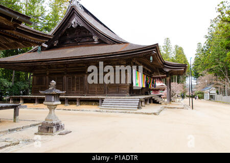 Daiedo Tempel Heiligtum auf dem Gelände des Dai Garan, Kongobu-ji-Tempel Komplex, Koyasan, Japan. Stockfoto