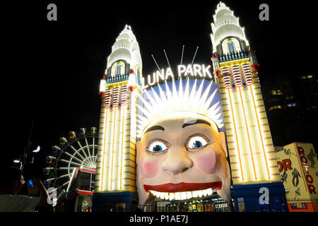 Luna Park bei Nacht Zeit, Sydney, Australien Stockfoto