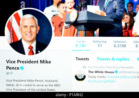 Mike Pence Twitter Konto Startseite (Juni 2018) Stockfoto