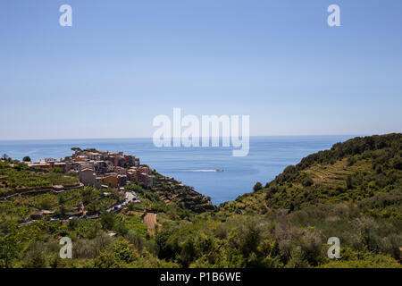 Blick auf Corniglia Dorf. Cinque Terre, Ligurien, Italien Stockfoto