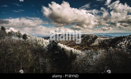 Blick vom Newfound Gap an der Grenze zwischen Tennessee und North Carolina, Great Smoky Mountains National Park. Stockfoto