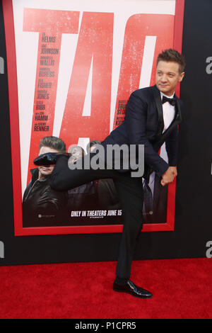 Jeremy Renner 06/07/2018 "Tag"-Premiere in der Regency Dorf Theater in Westwood, CA Foto: Cronos/Hollywood Nachrichten Stockfoto