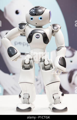 Hannover, Deutschland. Juni 2018. CEBIT 2018, internationale Computer expo und Europe's Business Festival for Innovation and Digitalisierung: NAO 6, interaktiver humanoider Roboter der Firma SoftBank Robotics. Vermerk: Christian Lademann Stockfoto