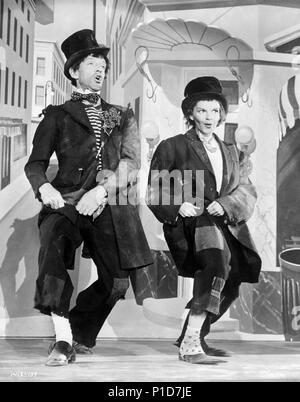 Original Film Titel: Ostern Parade. Englischer Titel: Ostern Parade. Regisseur: CHARLES WALTERS. Jahr: 1948. Stars: Judy Garland und Fred Astaire. Credit: MGM /Album Stockfoto