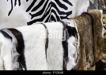 Felle zu einem Handwerkermarkt, Luxus und Mode Stockfoto