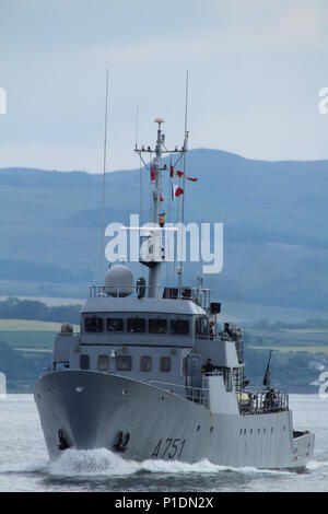 FS Lynx (A 751), ein Leopard Schulung Schiff von der Französischen Marine betrieben, vorbei an Greenock nach einem zahlenden Kurz nach Glasgow zu besuchen. Stockfoto