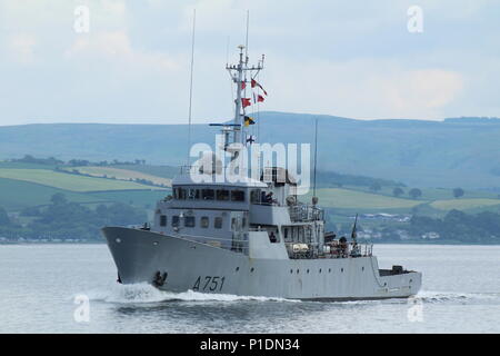 FS Lynx (A 751), ein Leopard Schulung Schiff von der Französischen Marine betrieben, vorbei an Greenock nach einem zahlenden Kurz nach Glasgow zu besuchen. Stockfoto