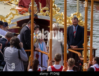 Herzogin von Cornwall auf Royal Barge Stockfoto