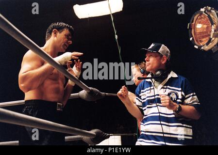 Original Film Titel: CINDERELLA MAN. Englischer Titel: CINDERELLA MAN. Regisseur: Ron Howard. Jahr: 2005. Stars: Ron Howard; Russell Crowe. Quelle: UNIVERSAL PICTURES/KRAYCHYK, George/Album Stockfoto