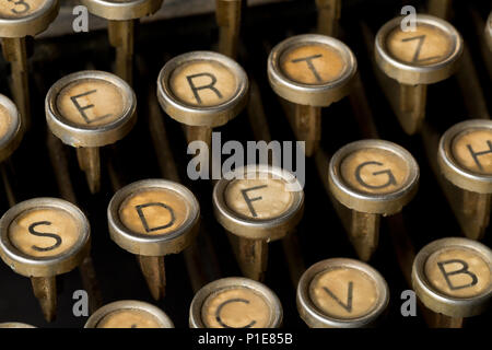 Nahaufnahme von Vintage Schreibmaschine, Schlüssel mit selektiven Fokus Stockfoto