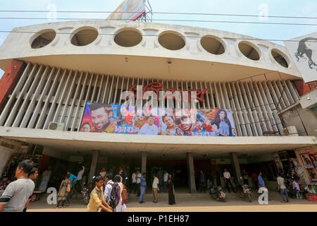 Die Monihar Kino Hall, ist ein Kino in Jessore Stadt Khulna Division in Bangladesch. Das größte Kino Monihar wurde am Stockfoto