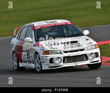 Richard Thurbin, Mitsubishi Evo 4, moderne Klassiker, Nextec Puma Cup, CSCC, Snetterton Rennstrecke, Snetterton, Norfolk, England, Samstag 7 t Stockfoto