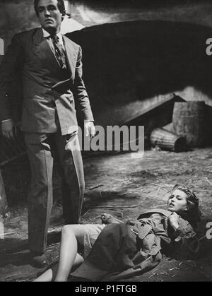 Original Film Titel: ANN. Englischer Titel: ANN. Regisseur: ALBERTO LATTUADA. Jahr: 1951. Stars: SILVANA MANGANO; Vittorio Gassman. Credit: LUX FILM/Album Stockfoto