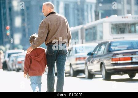 Original Film Titel: MERCURY RISING. Englischer Titel: MERCURY RISING. Regisseur: Harold BECKER. Jahr: 1998. Stars: Bruce Willis; MIKO HUGHES. Quelle: UNIVERSAL PICTURES/Sorel, Peter/Album Stockfoto