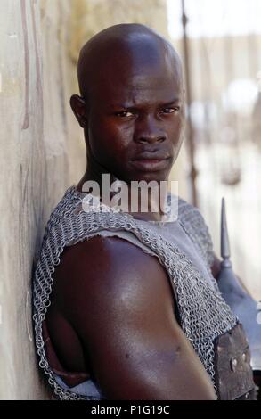 Original Film Titel: GLADIATOR. Englischer Titel: GLADIATOR. Regisseur: Ridley Scott. Jahr: 2000. Stars: DJIMON HOUNSOU. Quelle: DREAMWORKS/UNIVERSAL PICTURES / JAAP BUITENDIJK / Album Stockfoto