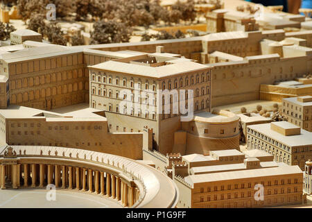 Nachbildung des Petersdoms und des Petersplatzes im Vatikanischen Museum, Vatikanstadt, Europa Stockfoto